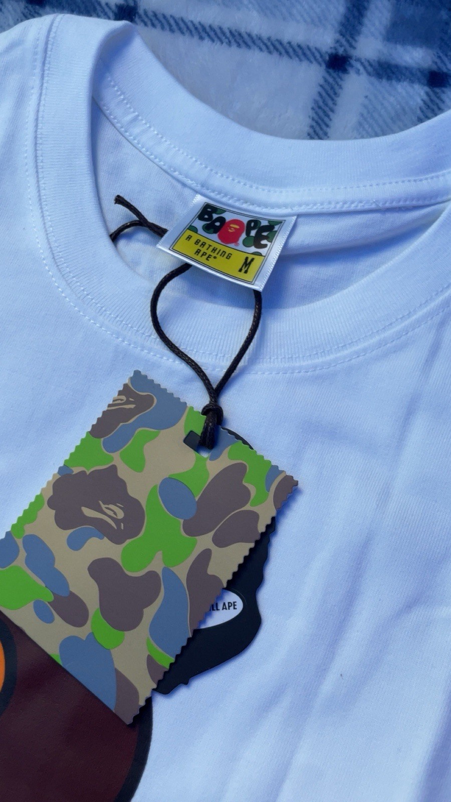 A Bathing Ape Men’s M White Ape Head Camo Graphic Print Crew Neck T-Shirt