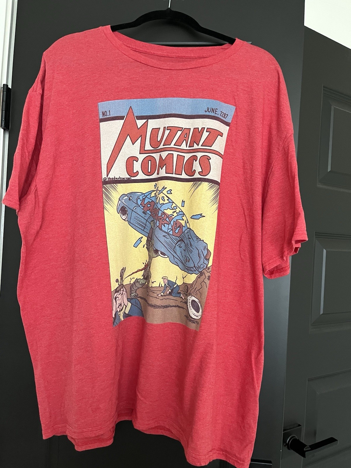 Men’s Big & Tall 3XL Red Mutant Comics Graphic Print Crew Neck T-Shirt