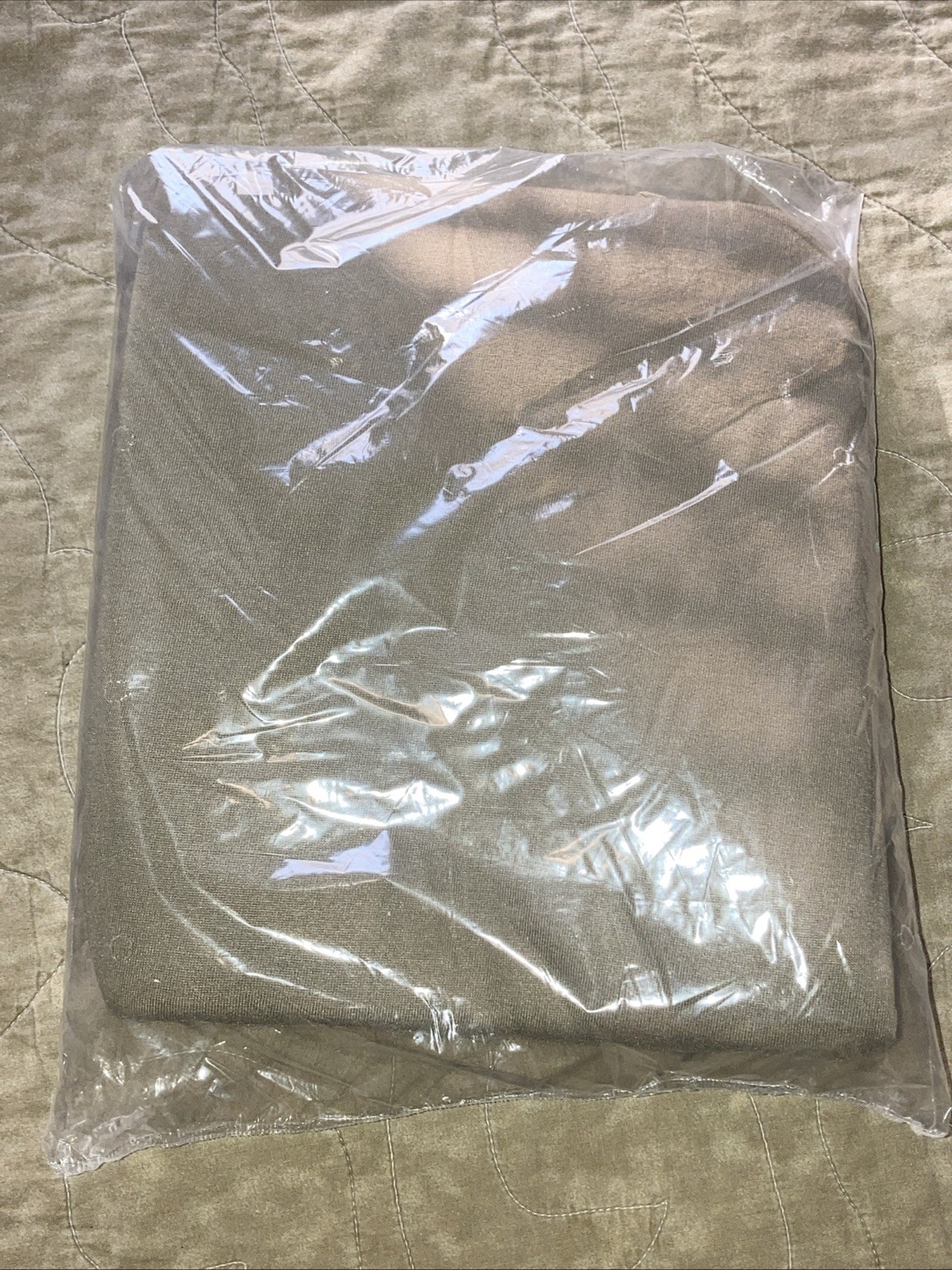 3 PACK Coyote Brown Official AR 670-1 US Army Compliant Military T-Shirts Large