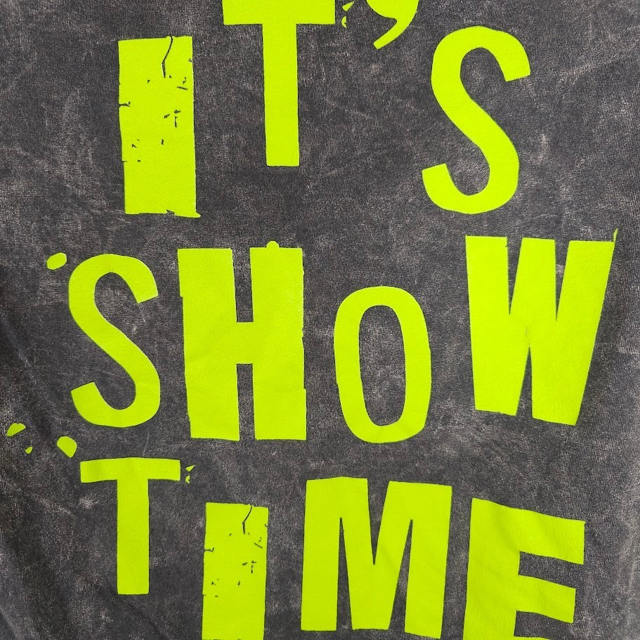 Beetlejuice T Shirt Mens Size Small Gray Tim Burton Its Showtime