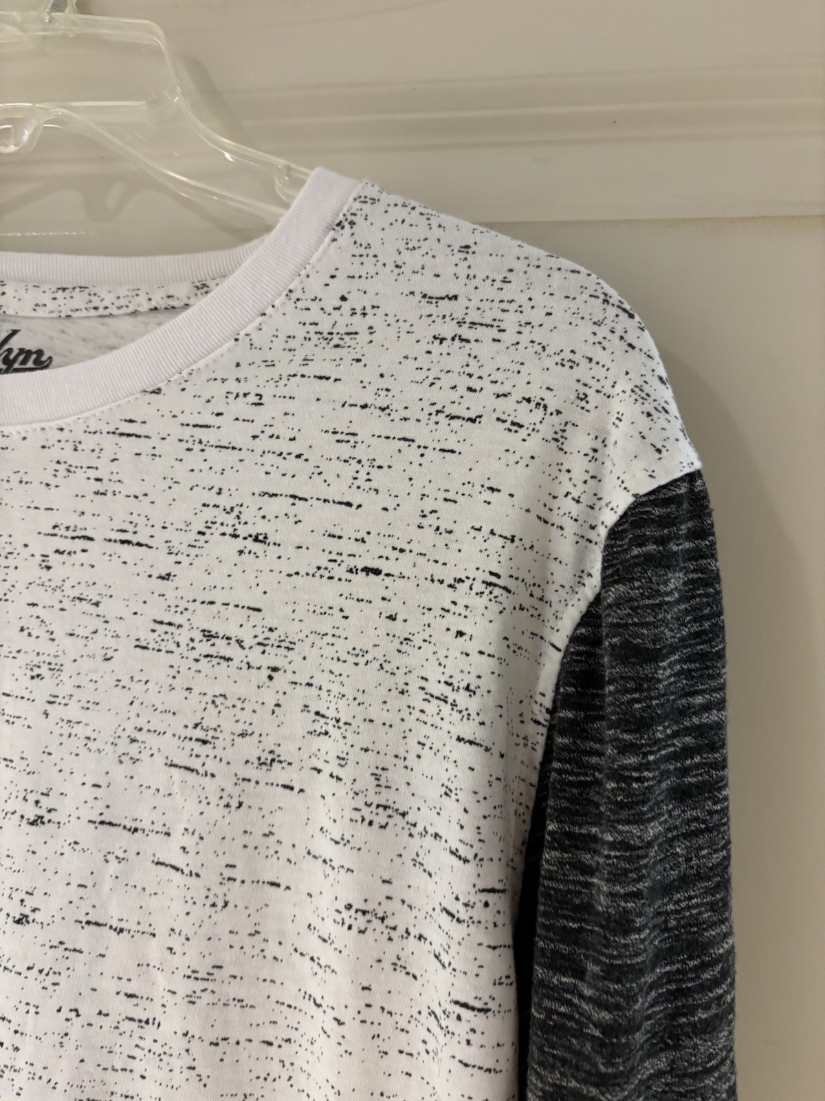 Brooklyn Cloth Men’s Long Sleeve Raglan Shirt Size Medium Space Dye Marled Gray