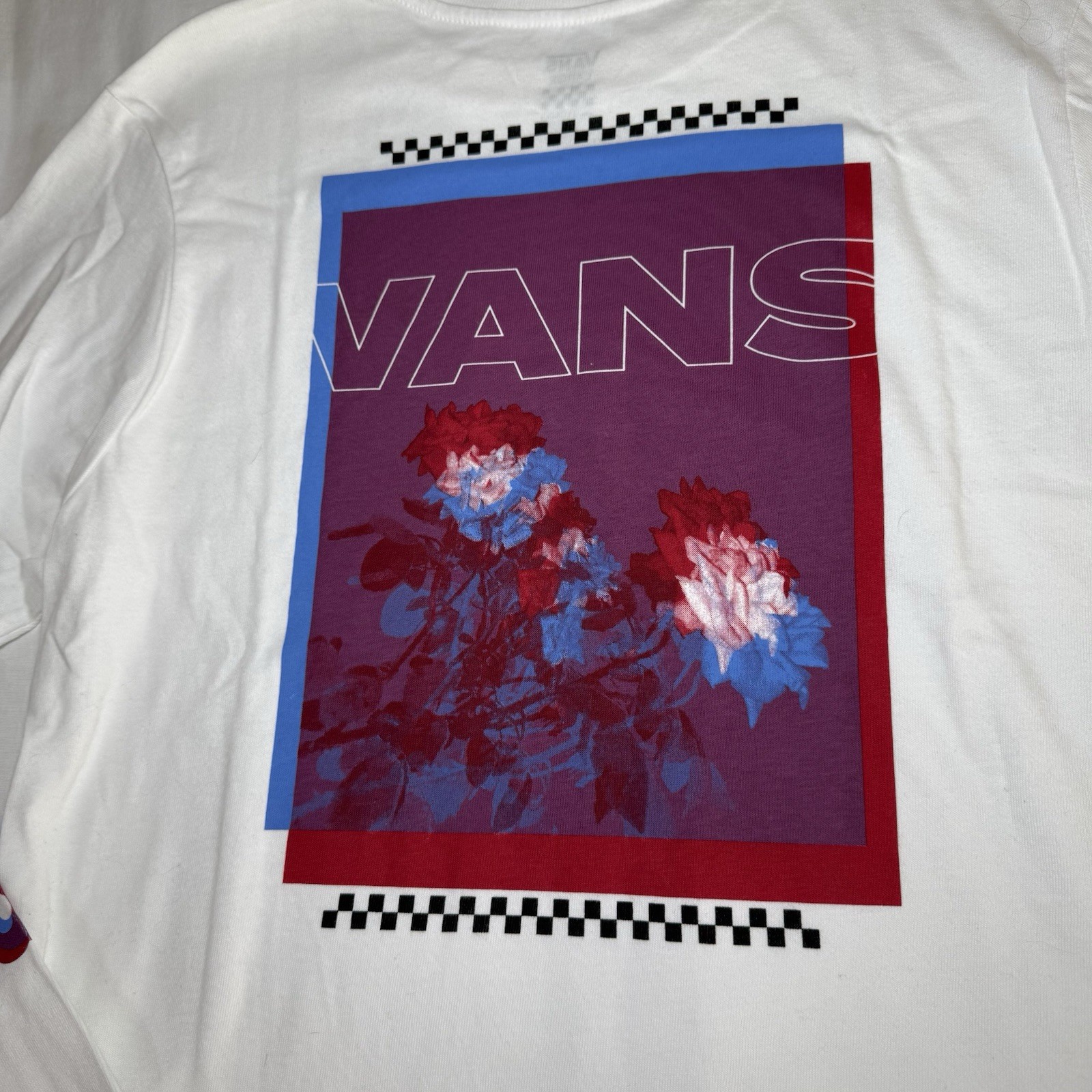 Men’s Vans Classic Long Sleeve White Classic Fit Cotton T-Shirt Large Flowers