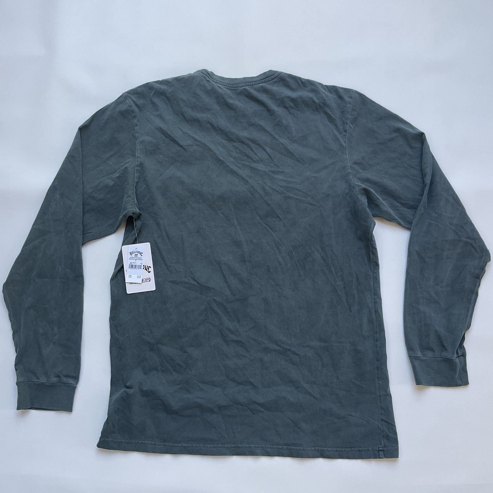 $36 Billabong Men’s Essential Wave Washed Long Sleeve T-Shirt Size M