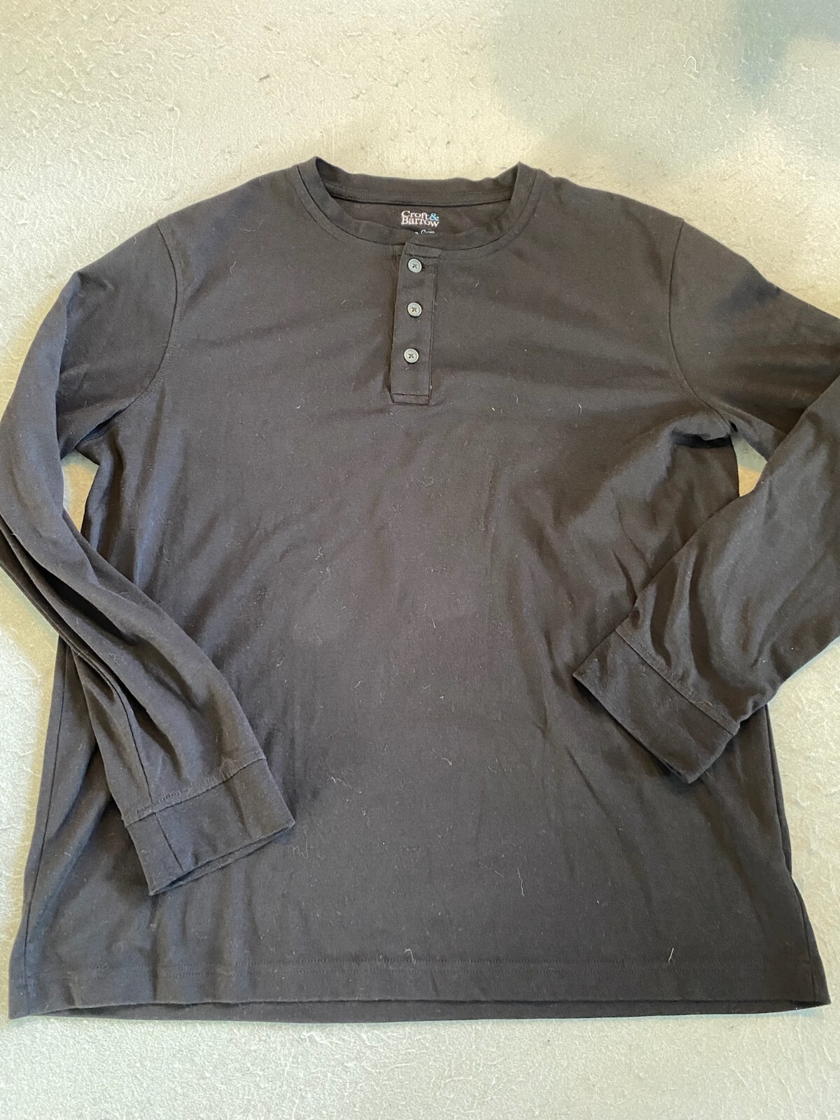 Croft & Barrow Shirt Men’s Large Easy Care Black Long Sleeve Henley Tee