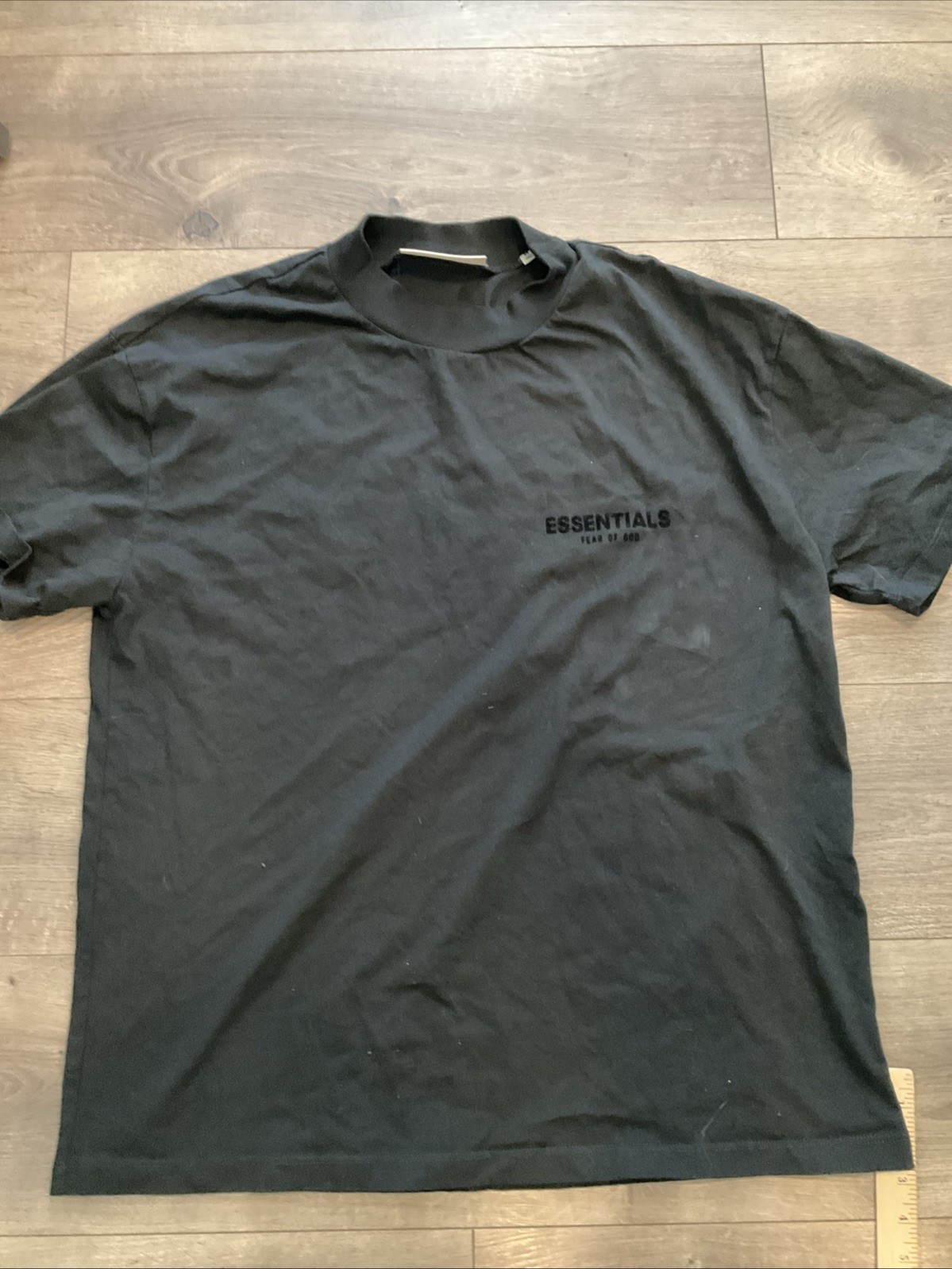 Fear of Gods Essential T-Shirt (SS22) Stretch Limo Size M