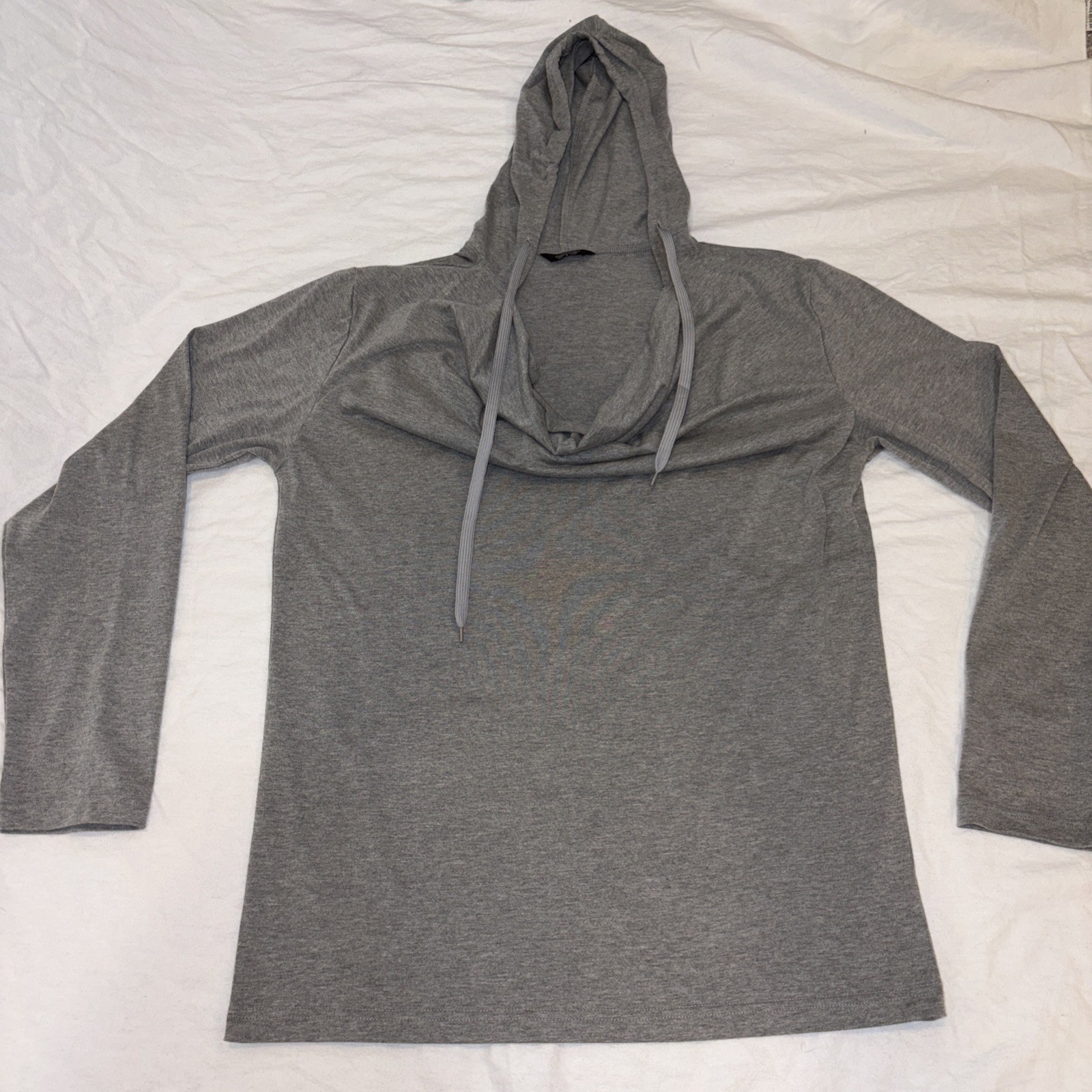 Gently Used Men’s Coofandy Gray Hooded Draped Neck Long Sleeve T Shirt Size Smal