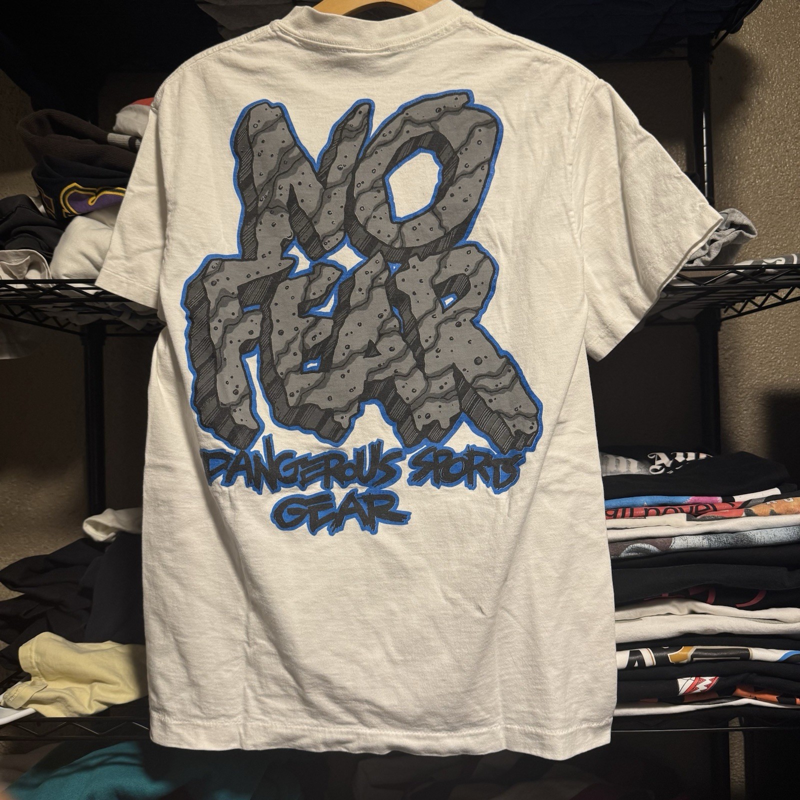Vintage 90s No Fear Single Stitch Rock Bold Graphic Print Skater Grunge Tee