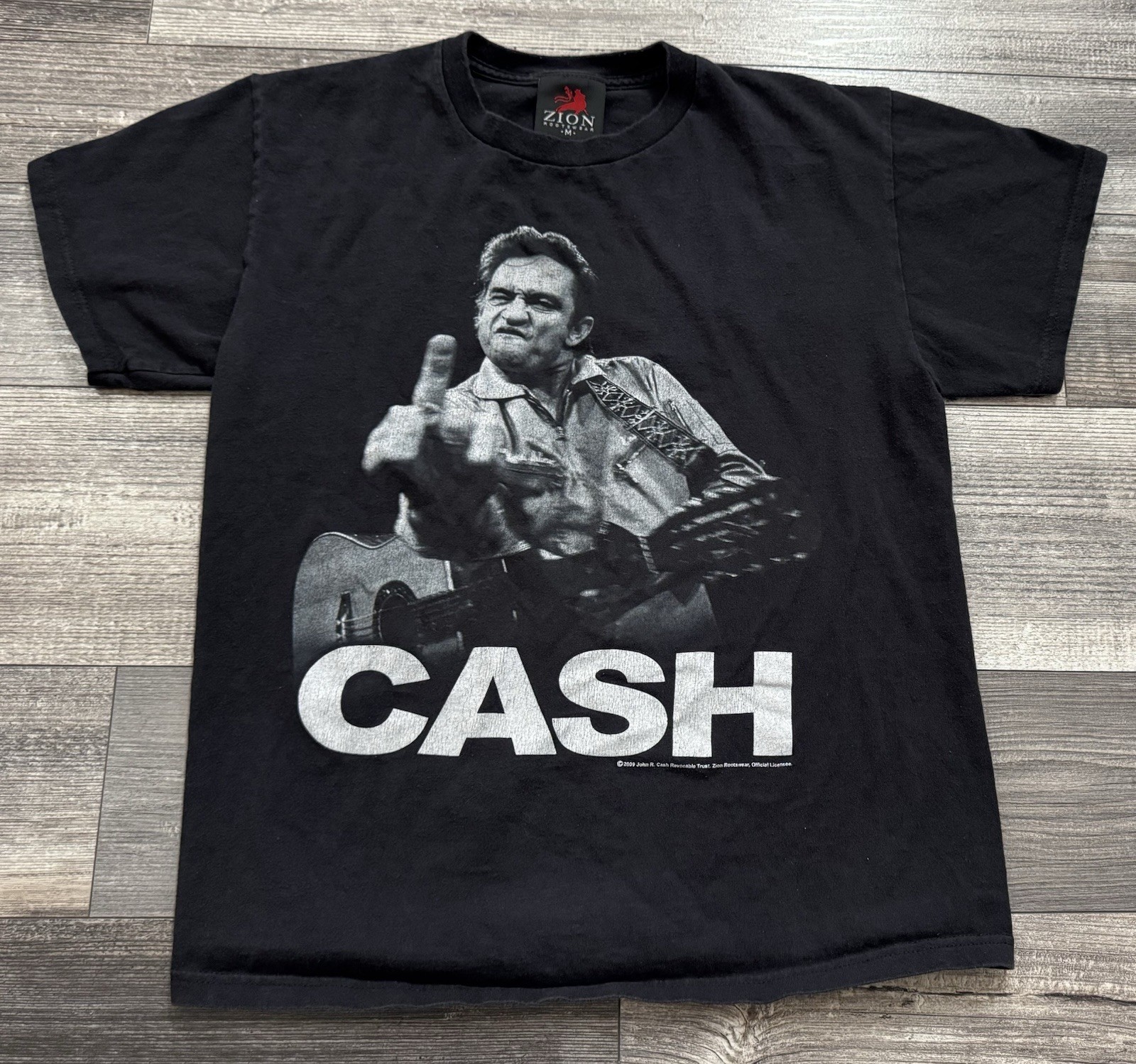Johnny Cash Zion Rootswear 2009 Middle Finger Graphic T‑Shirt Medium Black