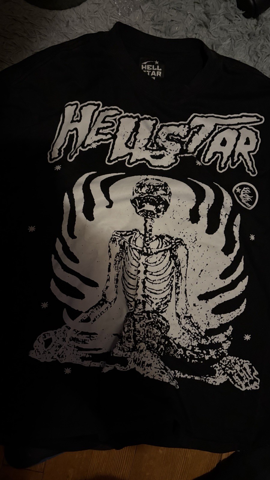 Hellstar T Shirt Size L “Reach Your Inner Peace”