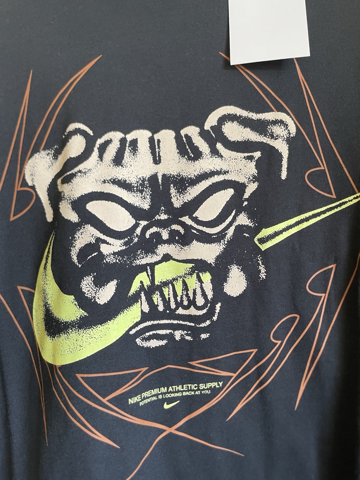 Nike The Nike Tee Graphic Crew Neck Short Sleeve T-Shirt Black L HV4139-010