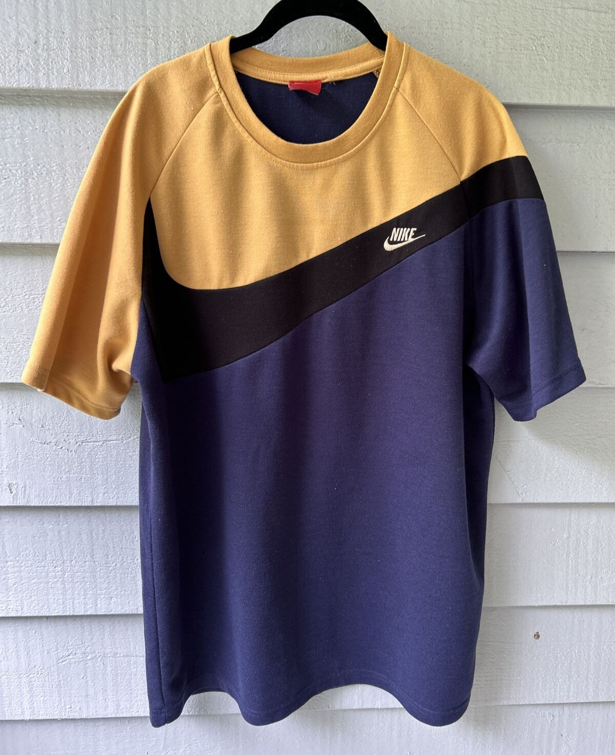 Nike Tri-Color (Amber, Black, Blue) Heavy Short Sleeved Men’s Tee Shirt 46″