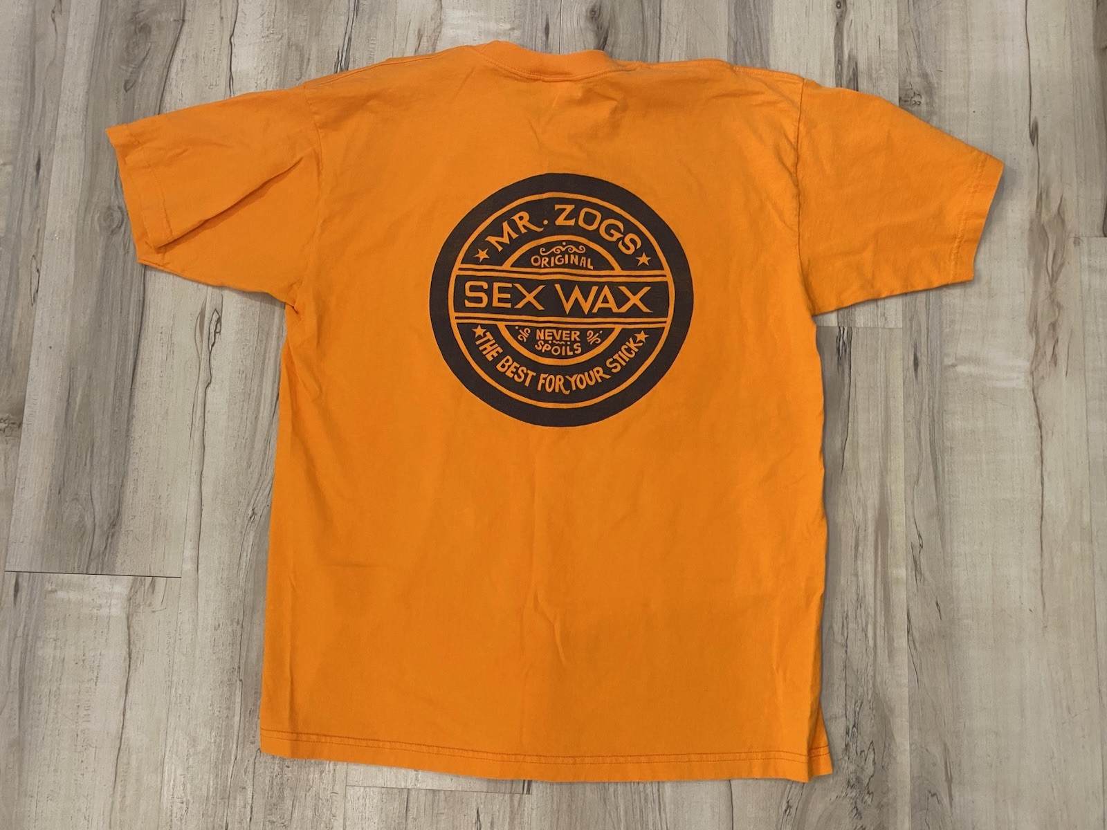 Vintage 2000s Y2K Mr. Zogs Sex Wax Surf Board Surfing Orange Cotton T-shirt XL