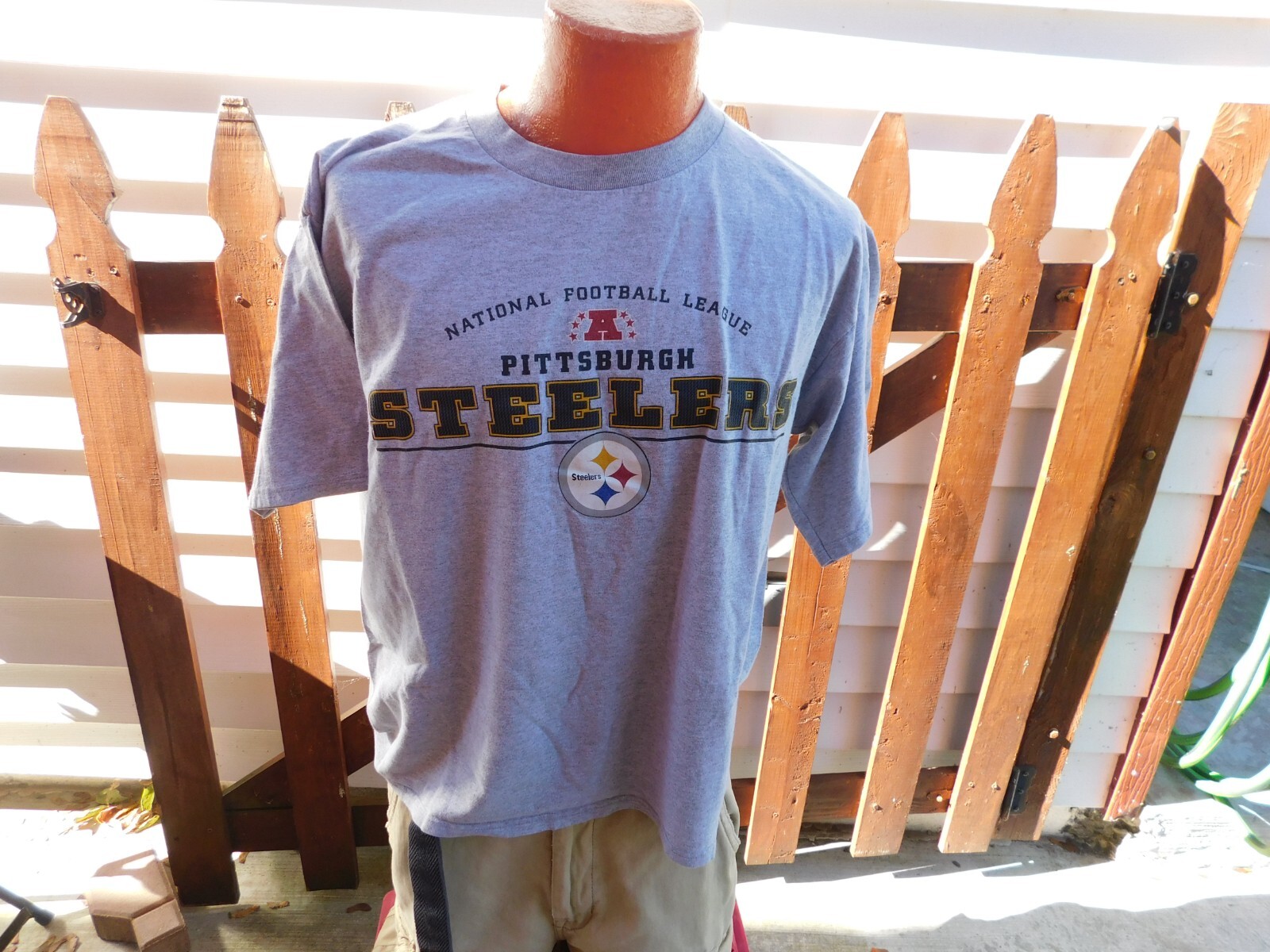 VINTAGE Lee Sport Pittsburgh Steelers Adult T Shirt LARGE