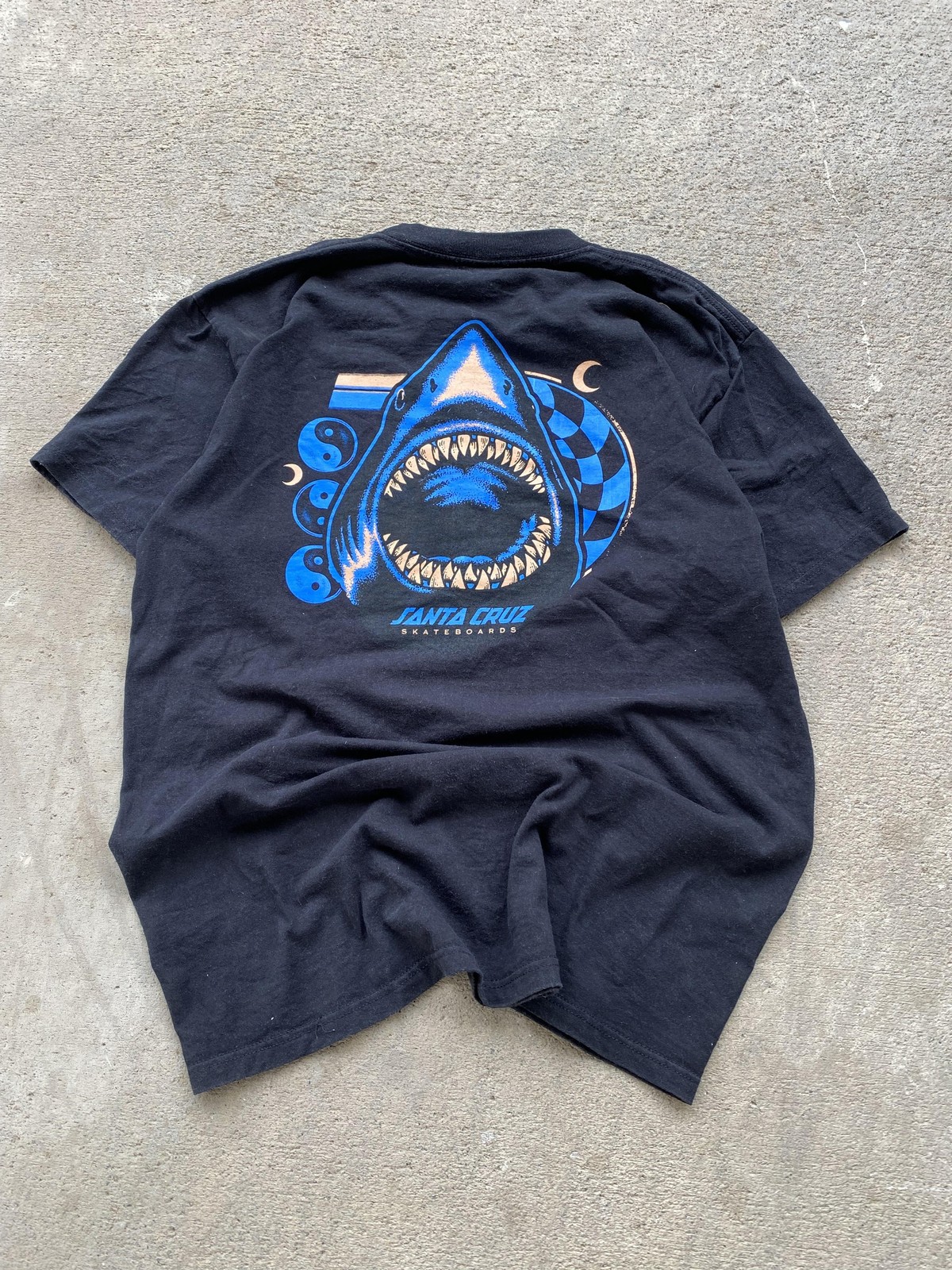 Santa Cruz Skateboards Shirt Mens Large Black Logan Shark Graphic Tee T-Shirt