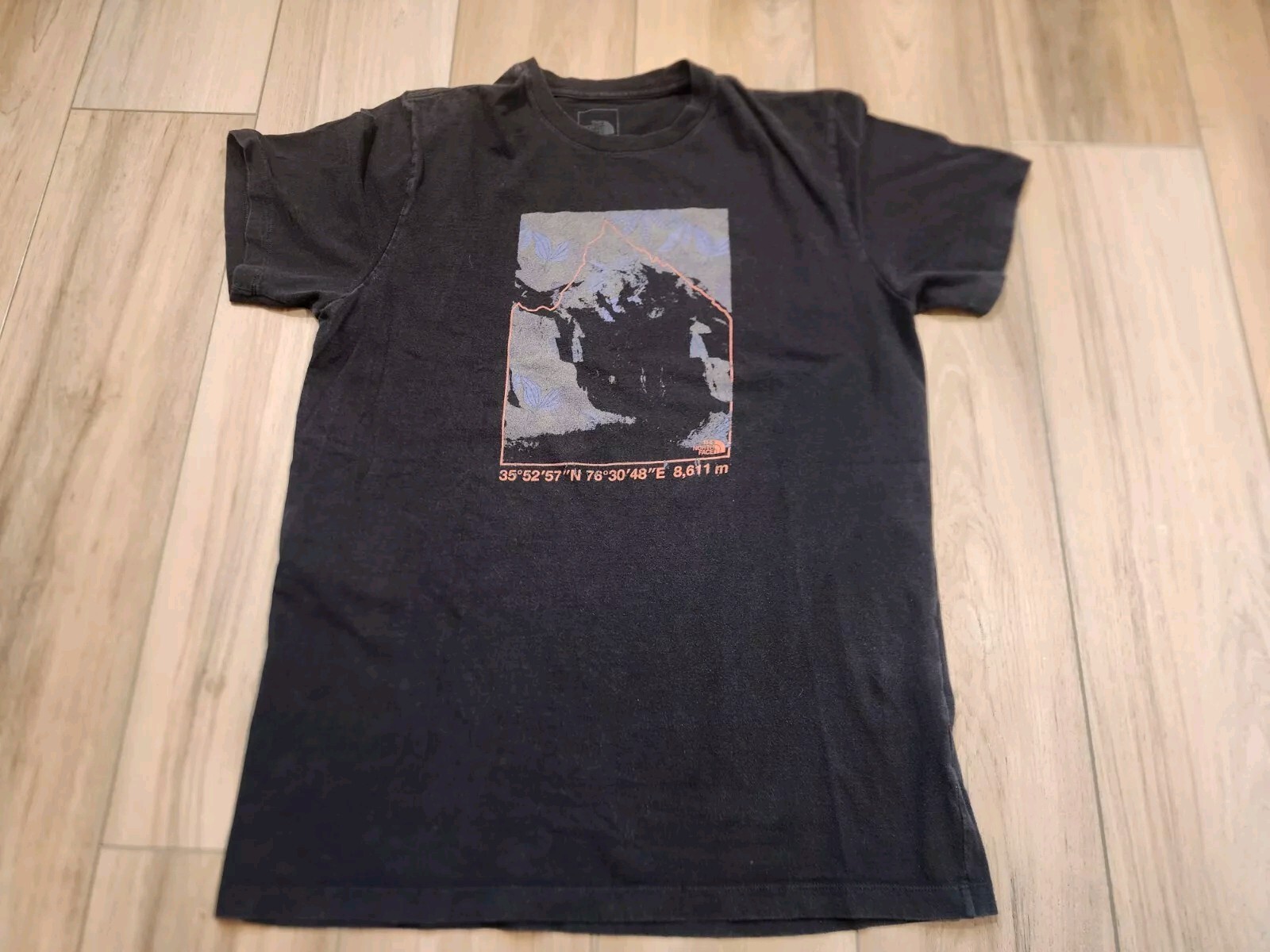 The North Face K12 Mountain Graphic T-Shirt Tee Mens Size LARGE Black TNF