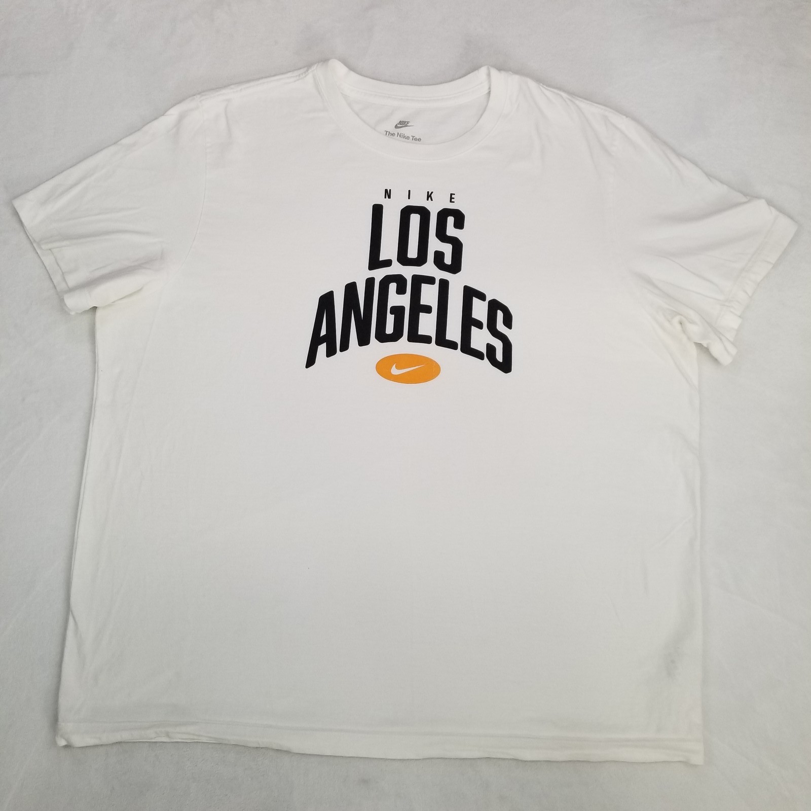 Nike Men’s XXL White Los Angeles Graphic The Nike Tee T-Shirt Short Sleeve