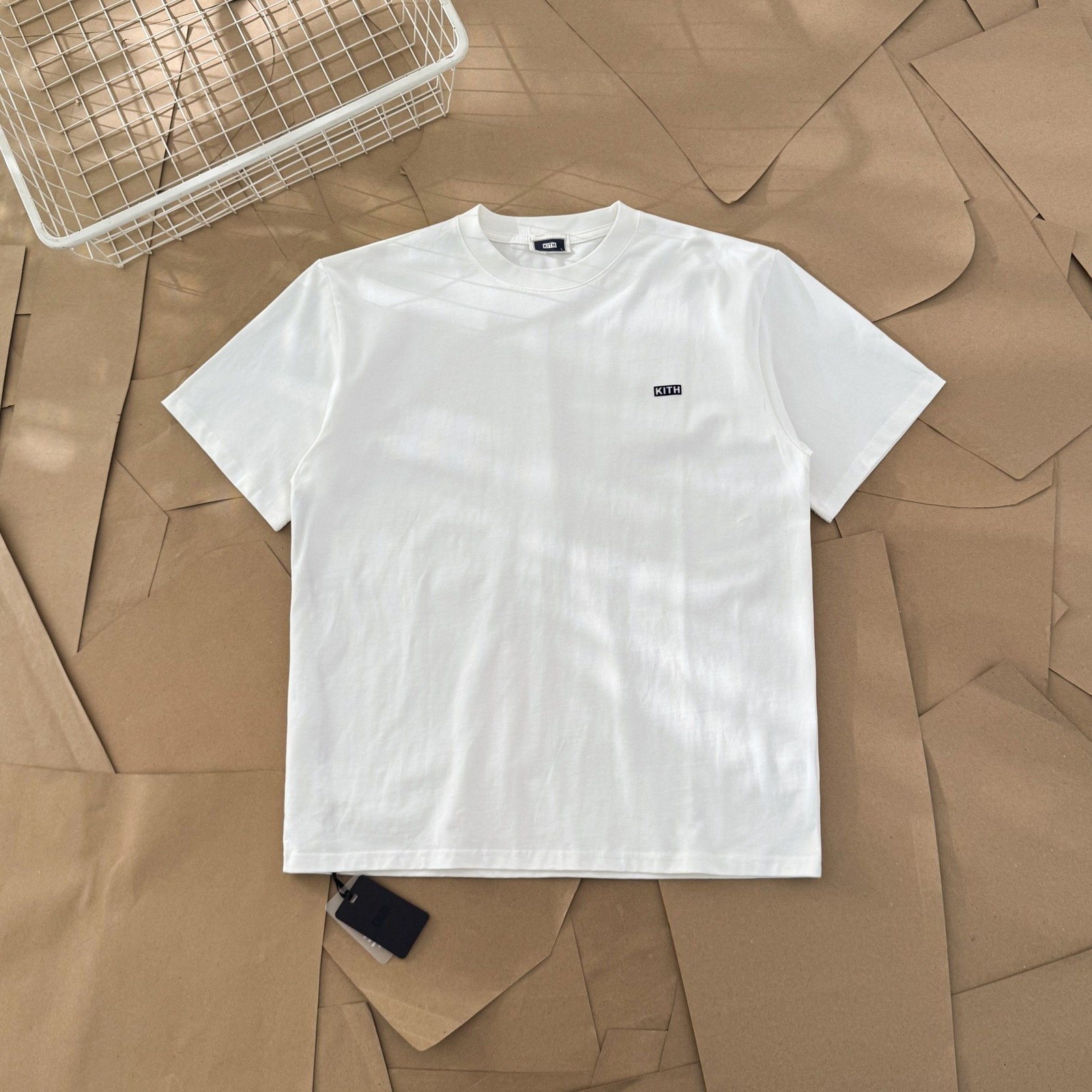 Kith Simple Flocked Small Box Logo Loose Neck Solid Color Short Sleeve Couple