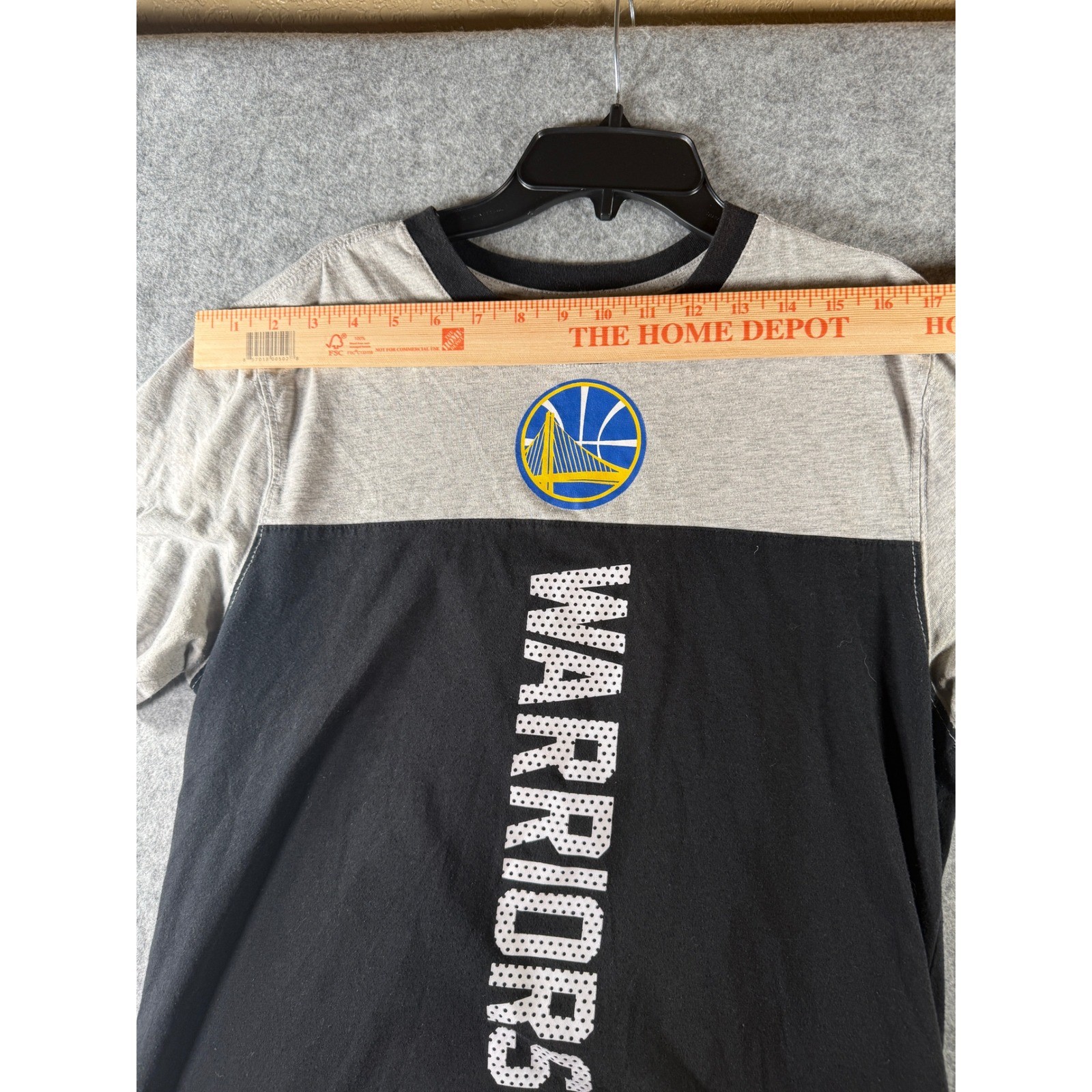 NBA Golden State Warriors Colorblock Graphic T-Shirt Gray Black Mens Medium