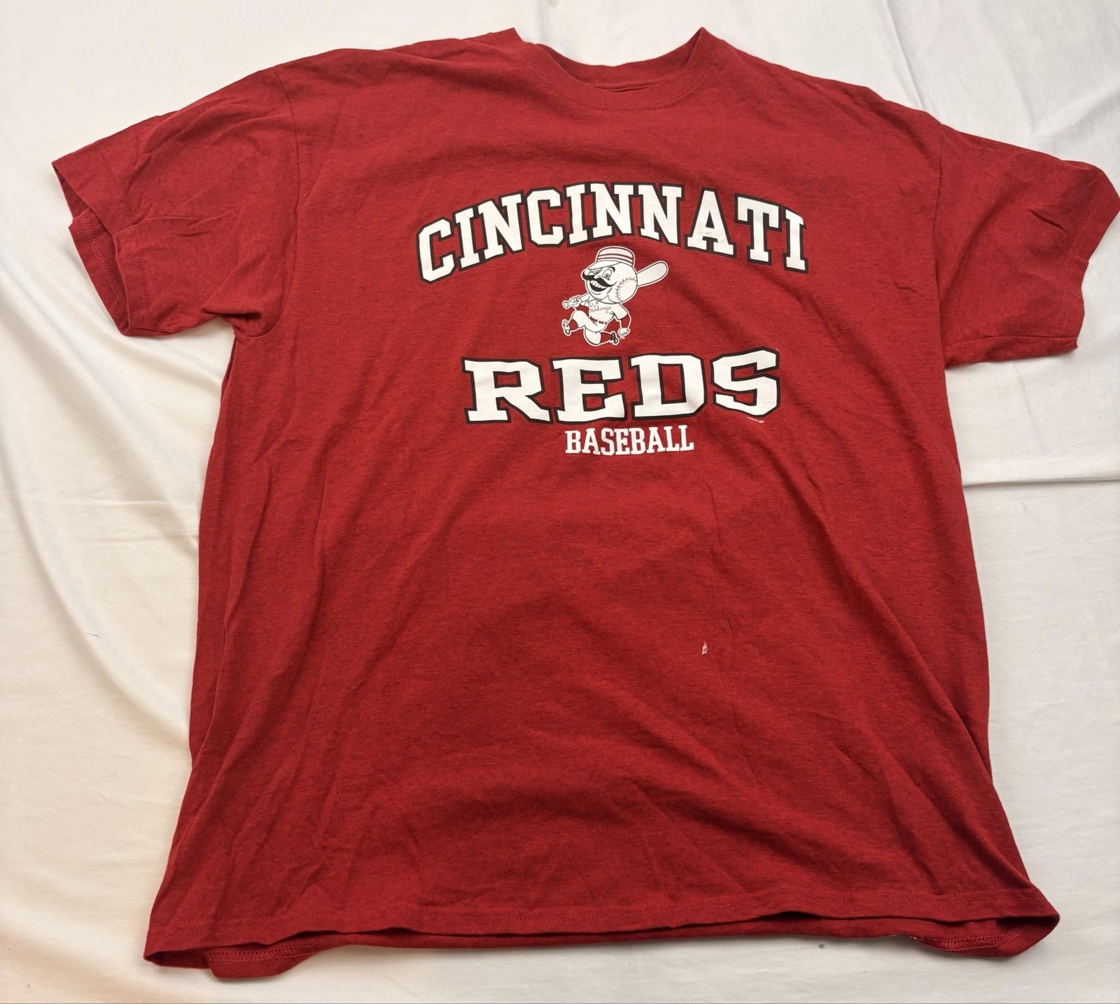 Cincinnati Reds Shirt Mens XL Red Baseball Tee T-Shirt Genuine Merchandise MLB