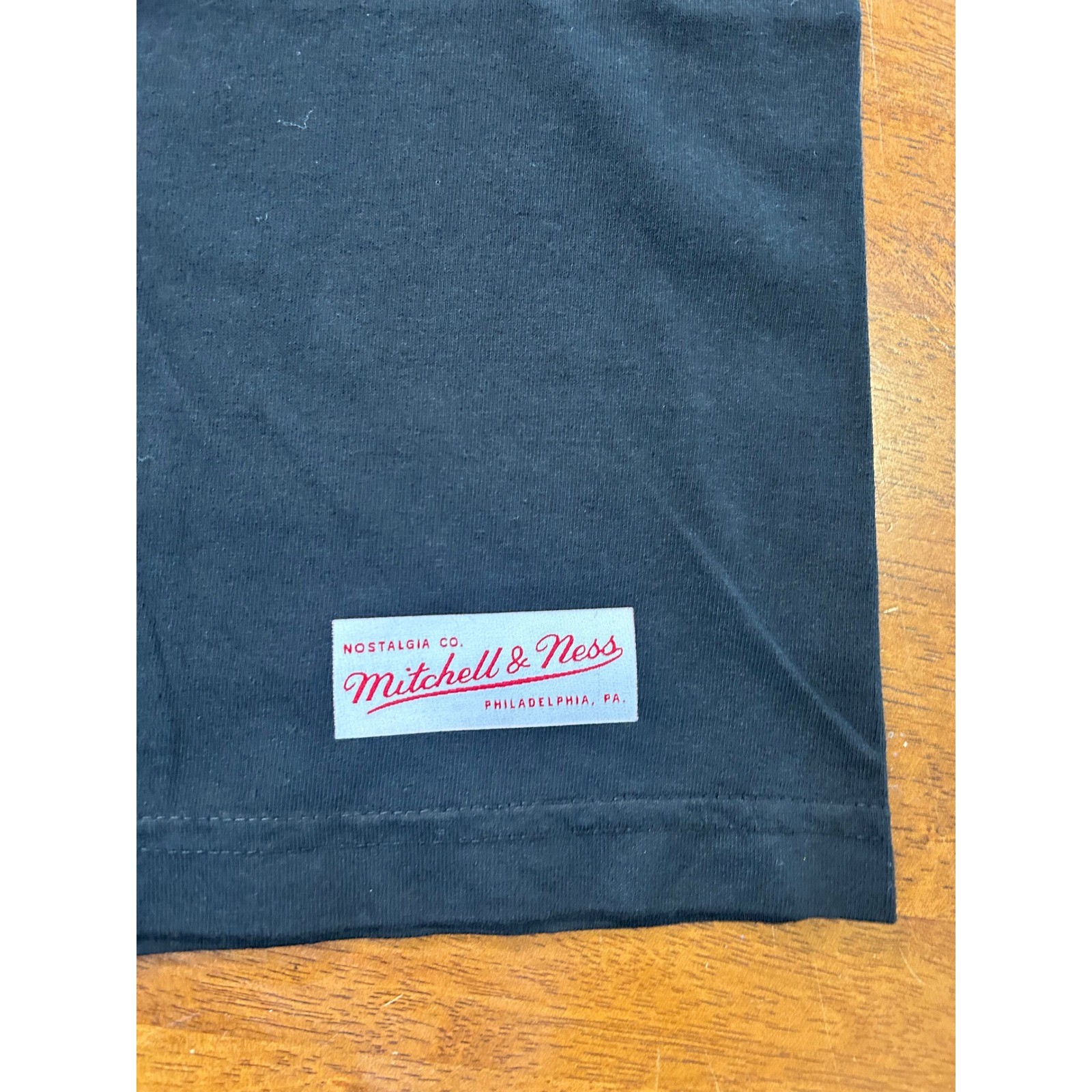 New Mitchell & Ness Usher Super Bowl LVIII TShirt Mens Large Black Halftime Show