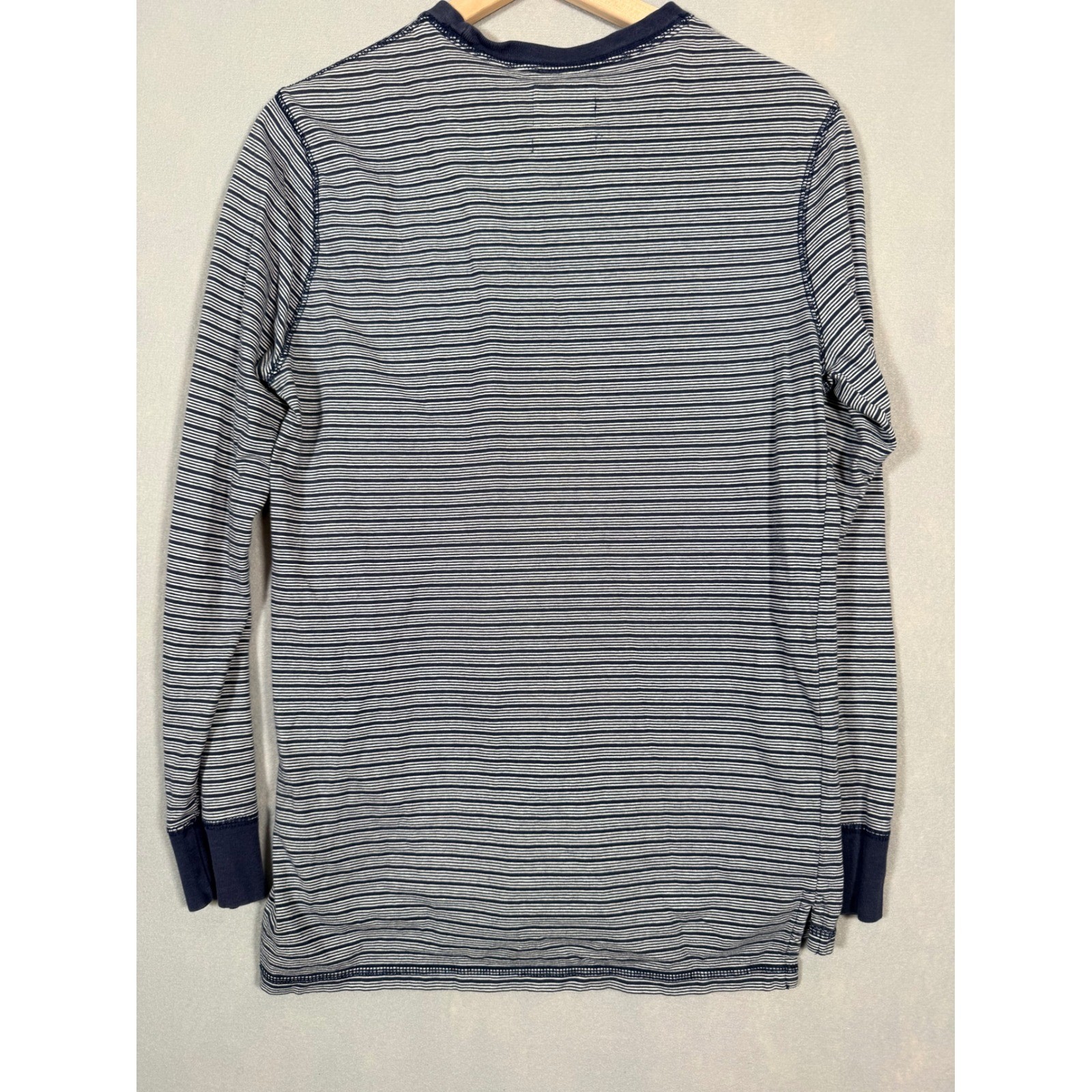 Goodfellow & Co Mens Long Sleeve Pocket T-Shirt Gray Acid Wash & Striped Crew 2