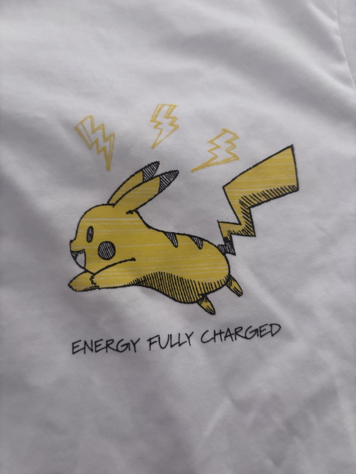 Pickachu Shirt Men Energy Fully Charged Medium White Graphic Tee