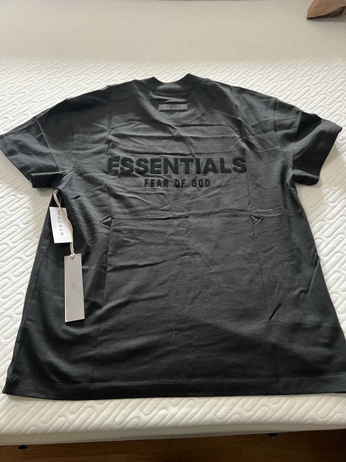 Fear Of God Essentials Tshirt (SS22) Stretch Limo BRAND NEW WITH PACSUN TAGS