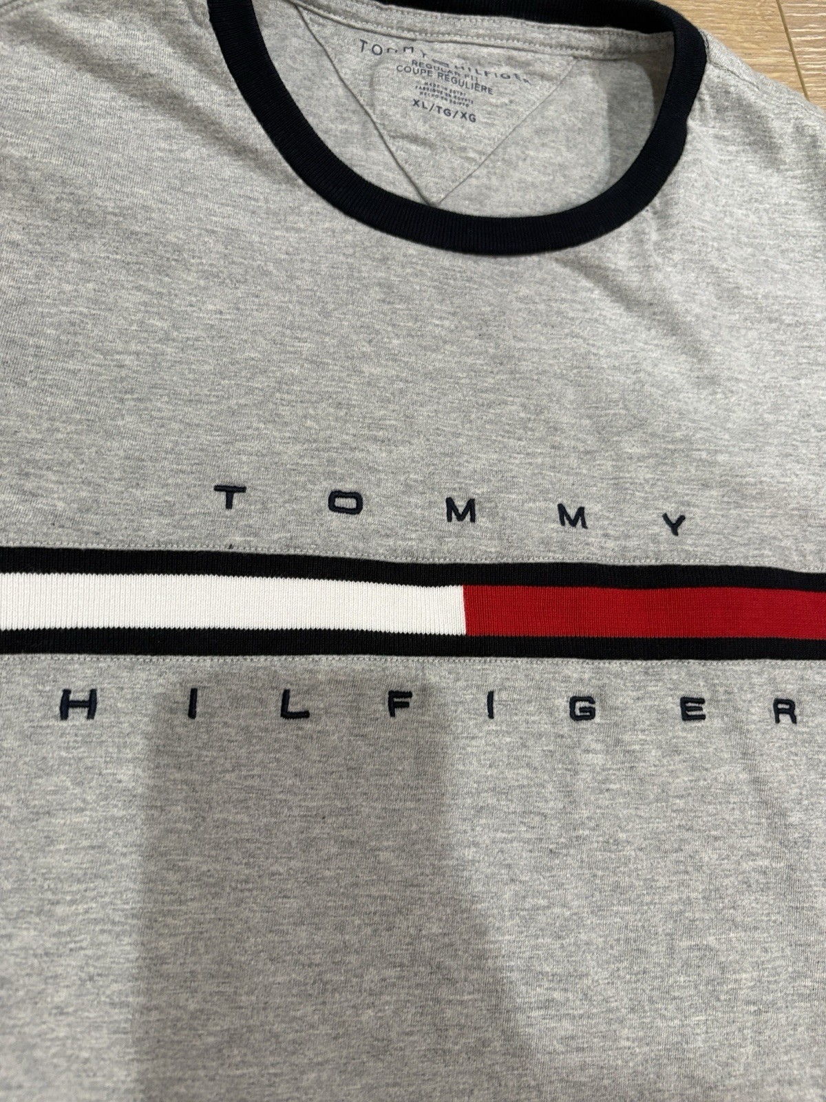 Tommy Hilfiger Gray Graphic Logo Stripe T-Shirt XL Crew Neck Short Sleeve