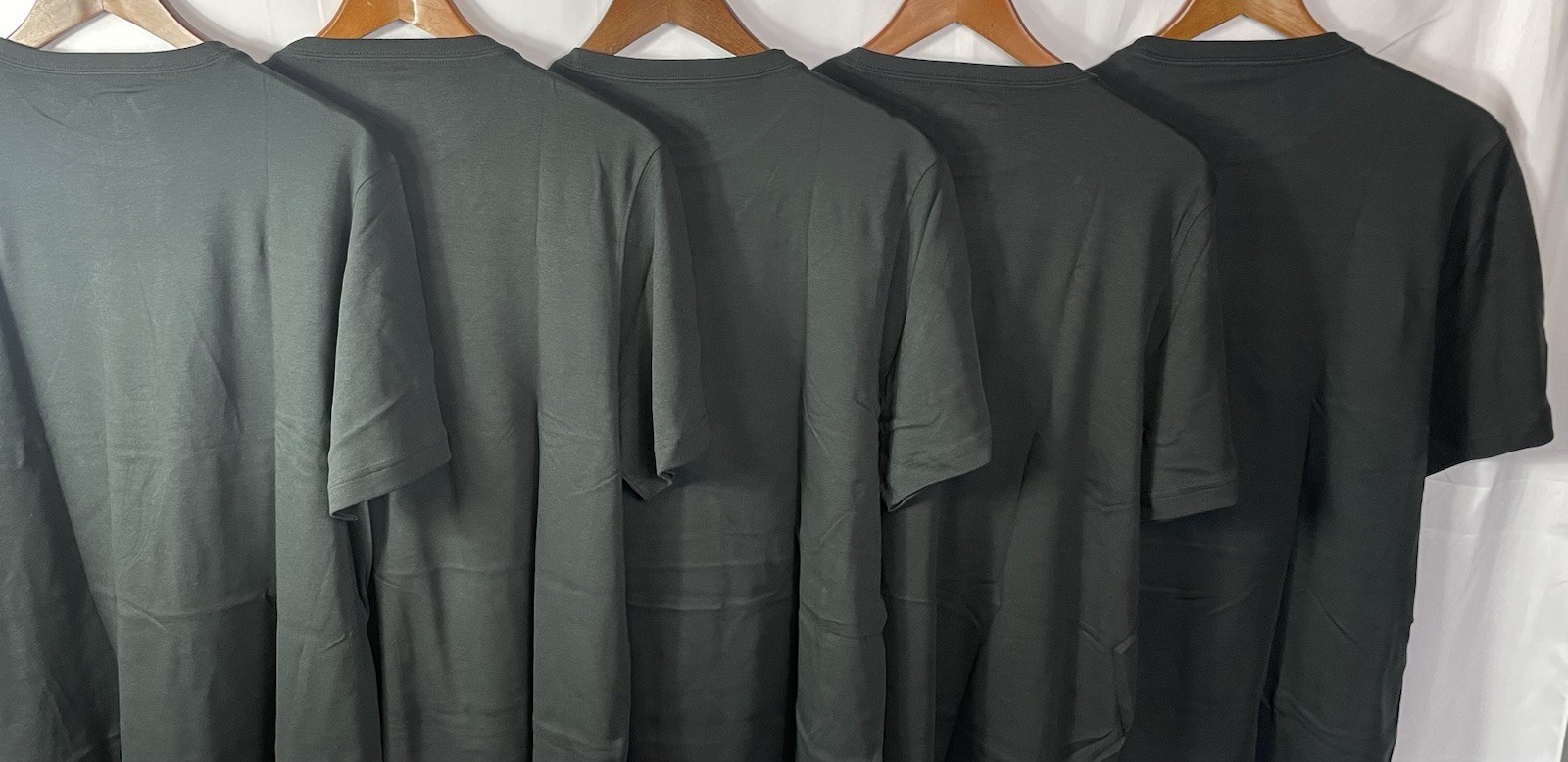 Kirkland Signature Men’s Lot of (5) BLACK 100% Pima Tee Pick Size M, L, XL NWT