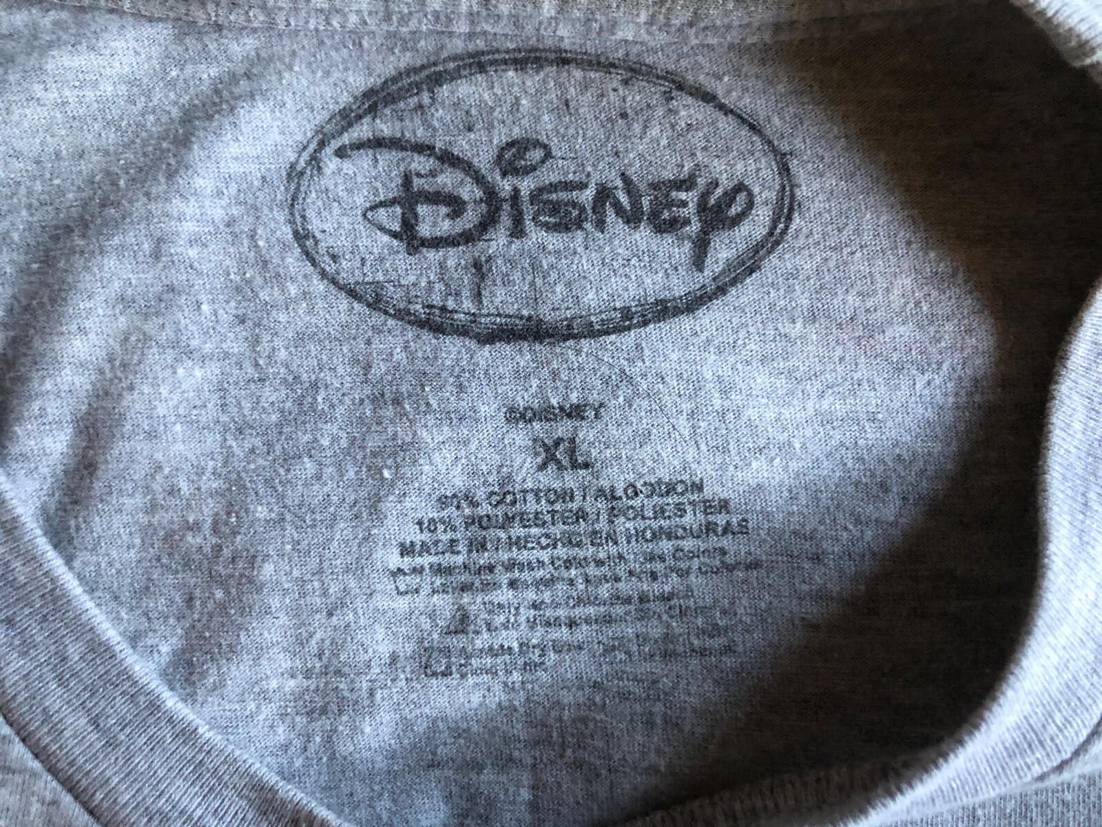Simba DISNEY LION KING Retro Gray T-Shirt Men’s XL – Cartoon Movie Retro Mens