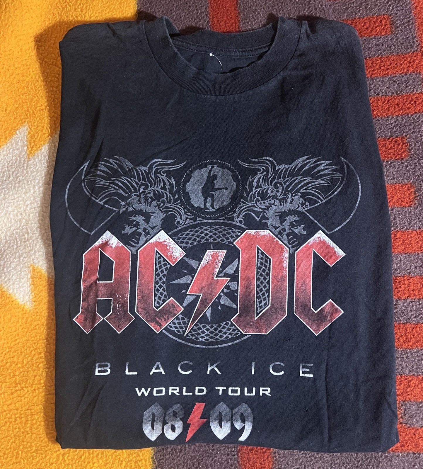 AC/DC BLACK ICE 08/09 WORLD TOUR CONCERT TEE Adult M( pit to pit 20”)