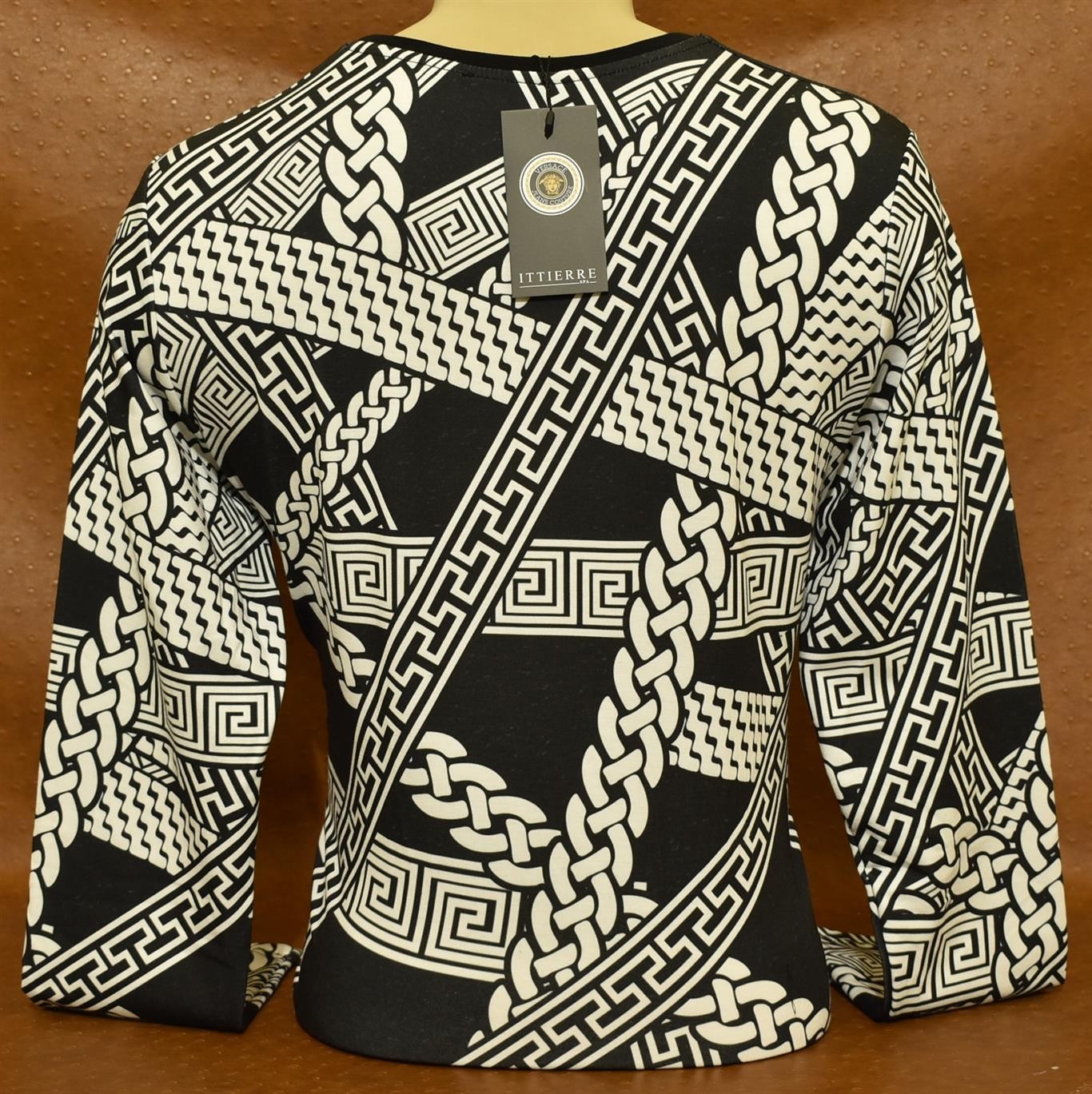 Versace Men’s Medusa Greek Key Chain Print Long Sleeve Tee Black Ivory Size XL