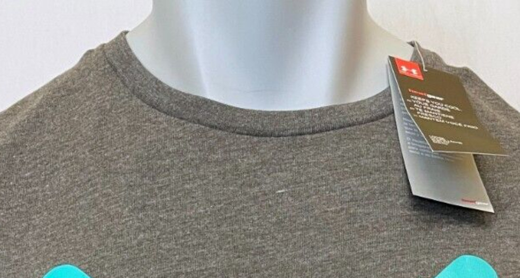 Under Armour Shirt Mens Small Medium Large Grey Red Athletic Fit Crew NeckSoft
