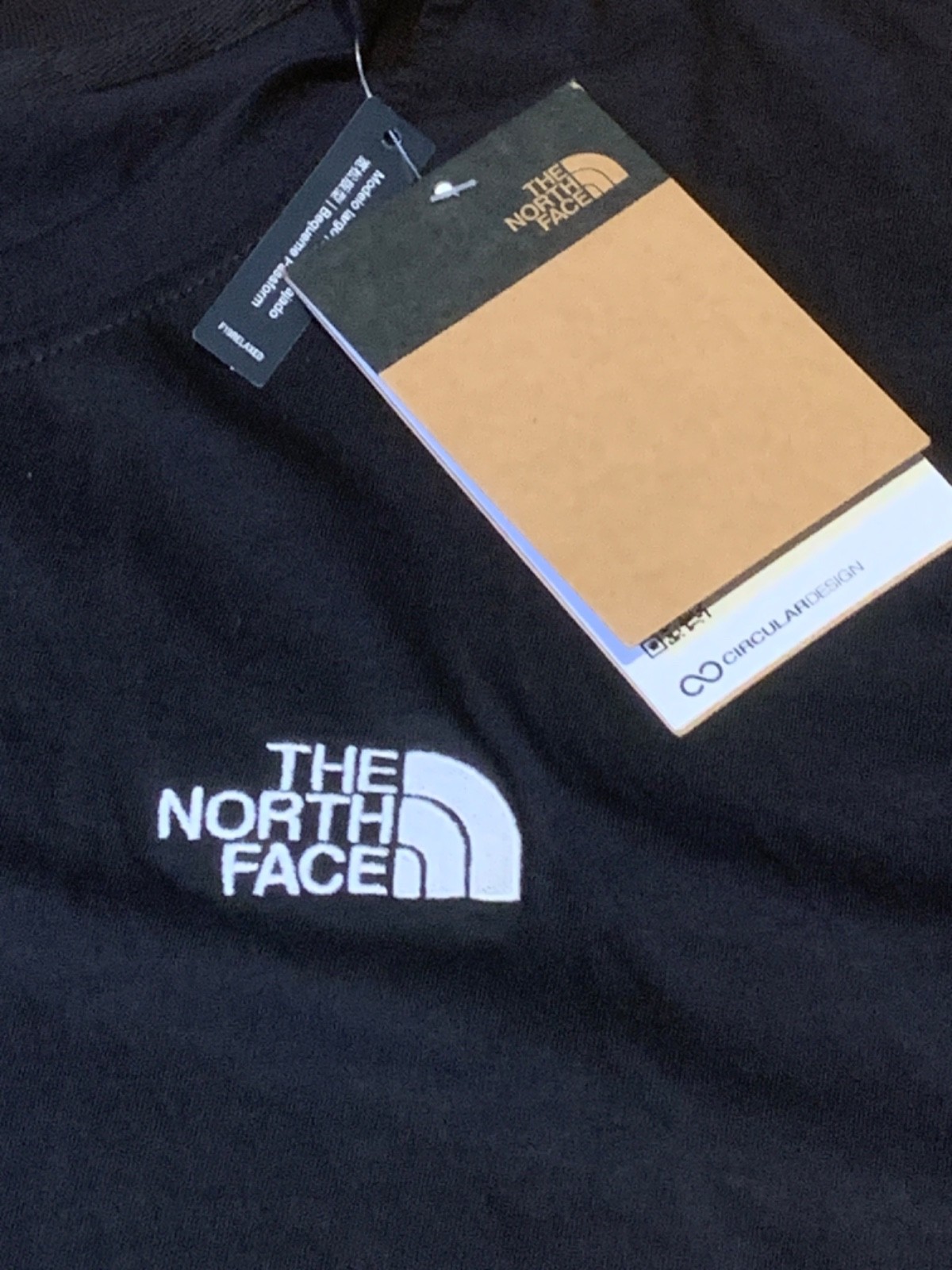 North Face Relaxed Fit XL Evolution Tshirt New With Tags (N11251000)