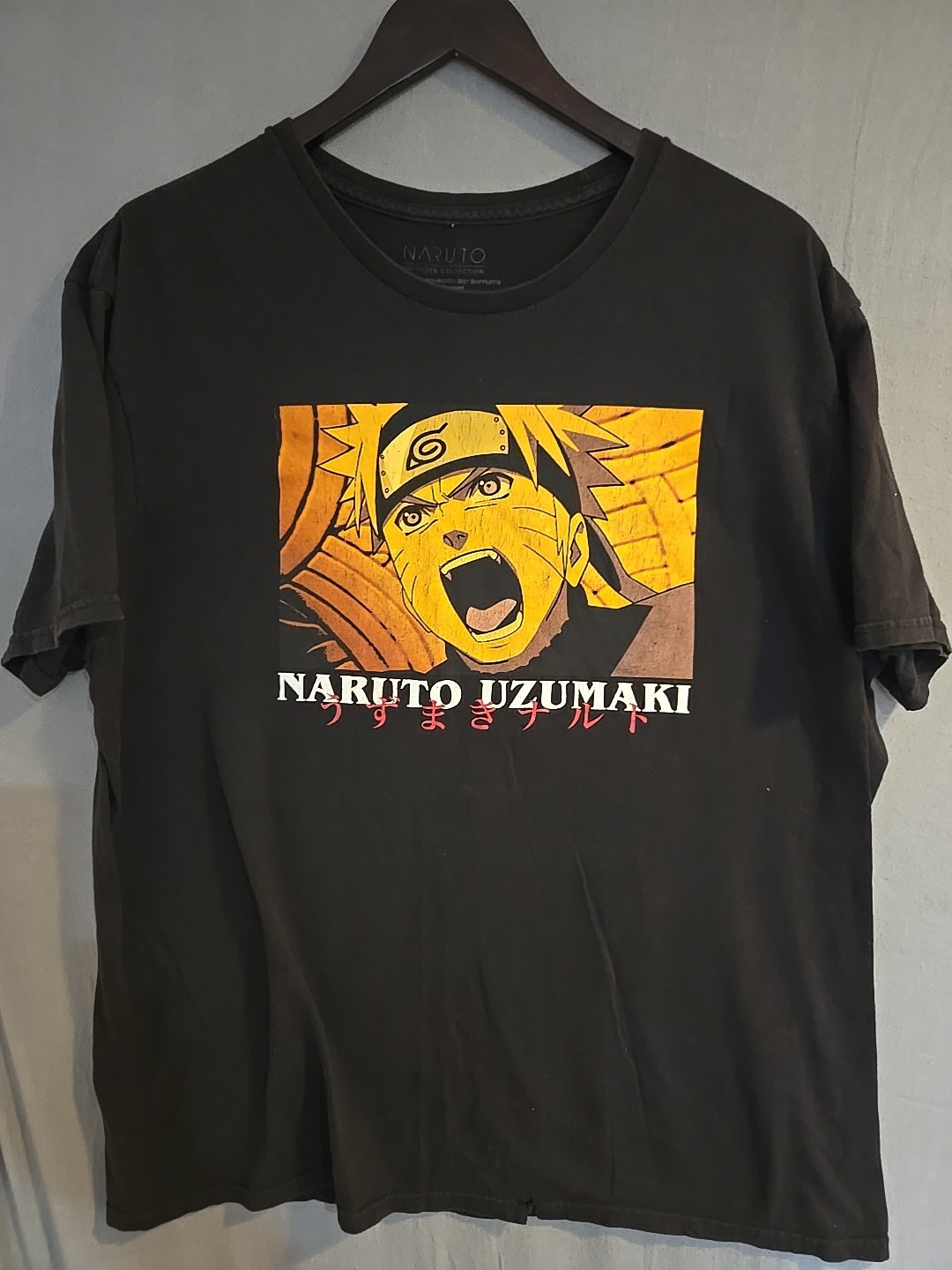 Naruto Uzumaki Black Front Print T-shirt (Size XL)