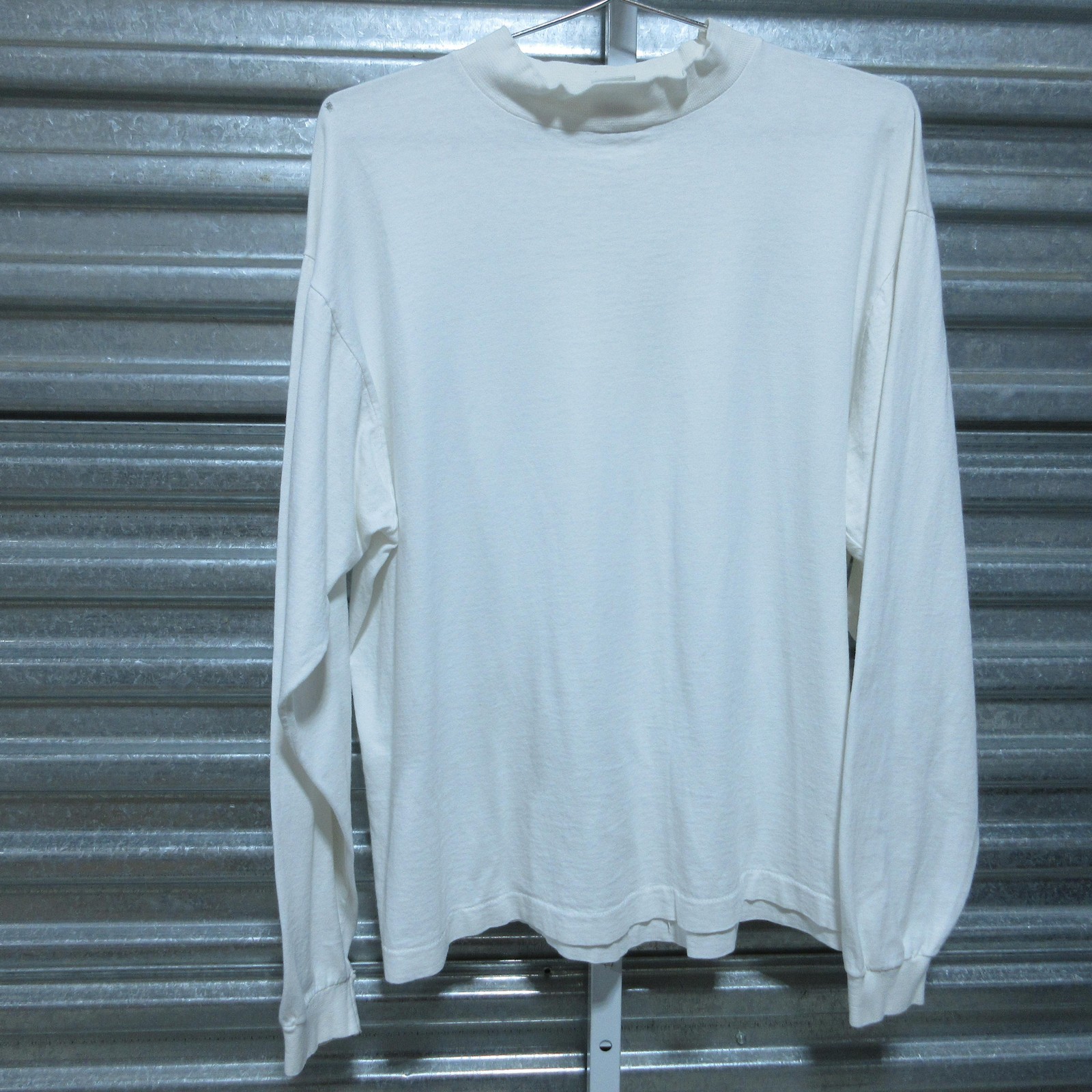 Vintage Fruit of the Loom Shirt Men XL White Mock Neck Long Sleeve USA 90s Thras