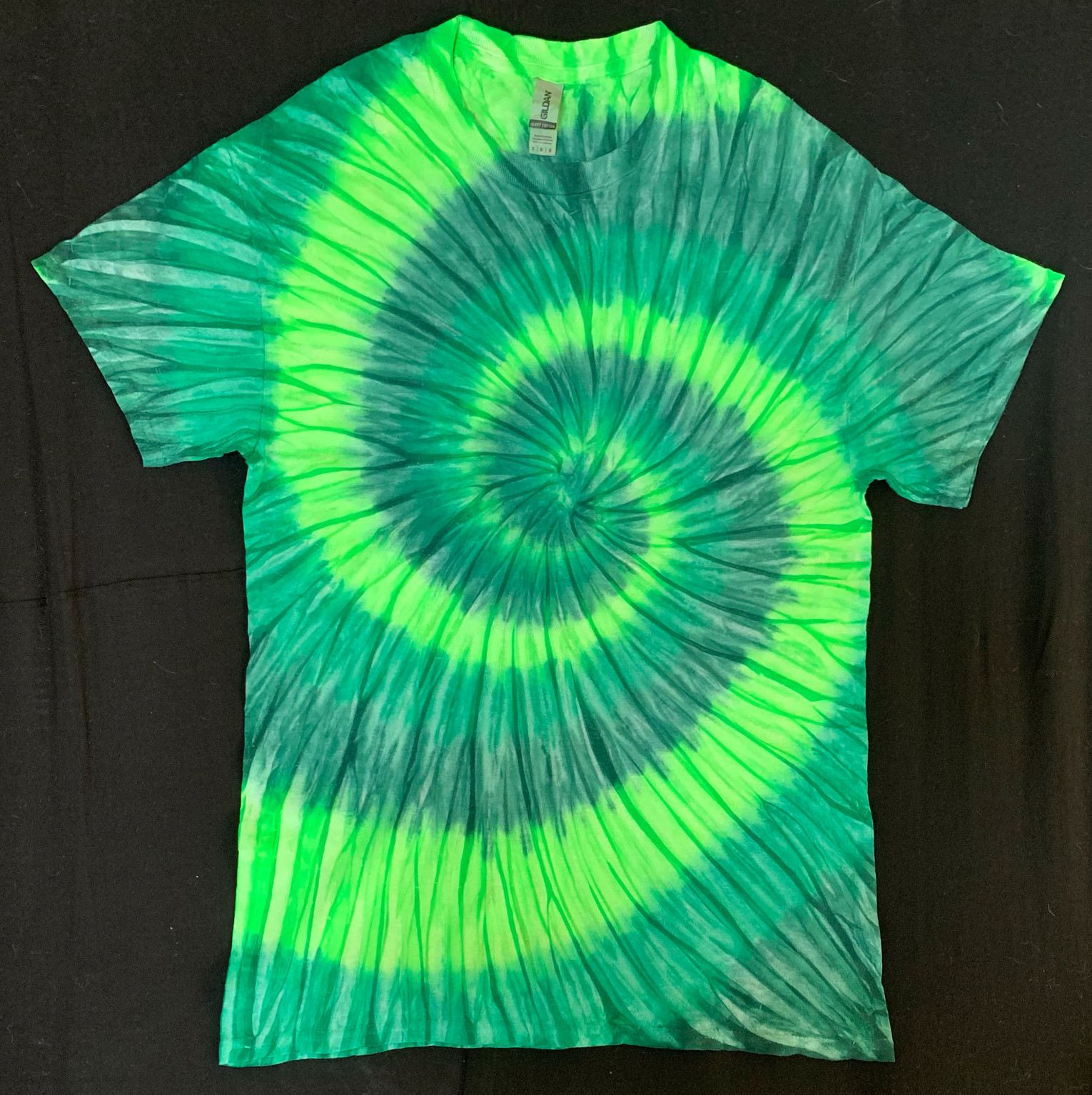 *New* 2XL – Sm Handmade Tie Dye, Emerald City Spiral, Crew or V-Neck
